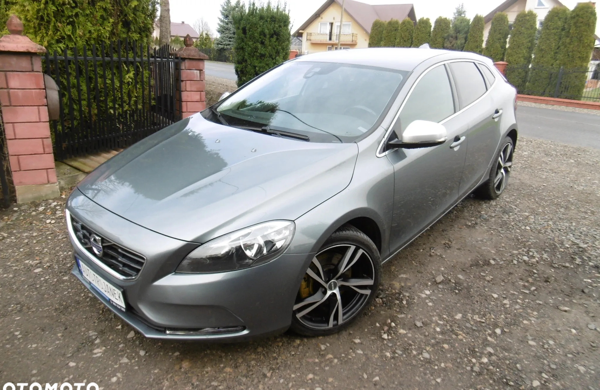 Volvo V40 cena 25900 przebieg: 264520, rok produkcji 2014 z Łuków małe 781